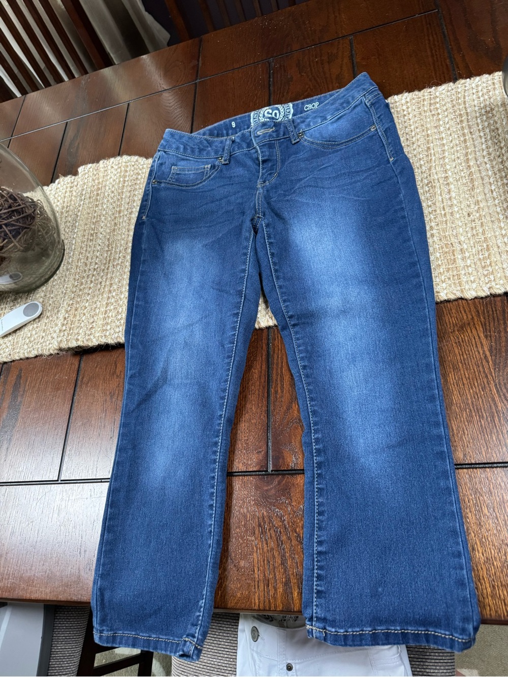 SO Cropped Jeans in Dark Blue Wash